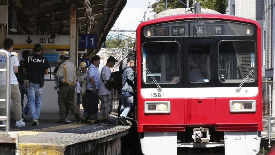 Keikyu Line services resume 2 days after fatal accident in Yokohama