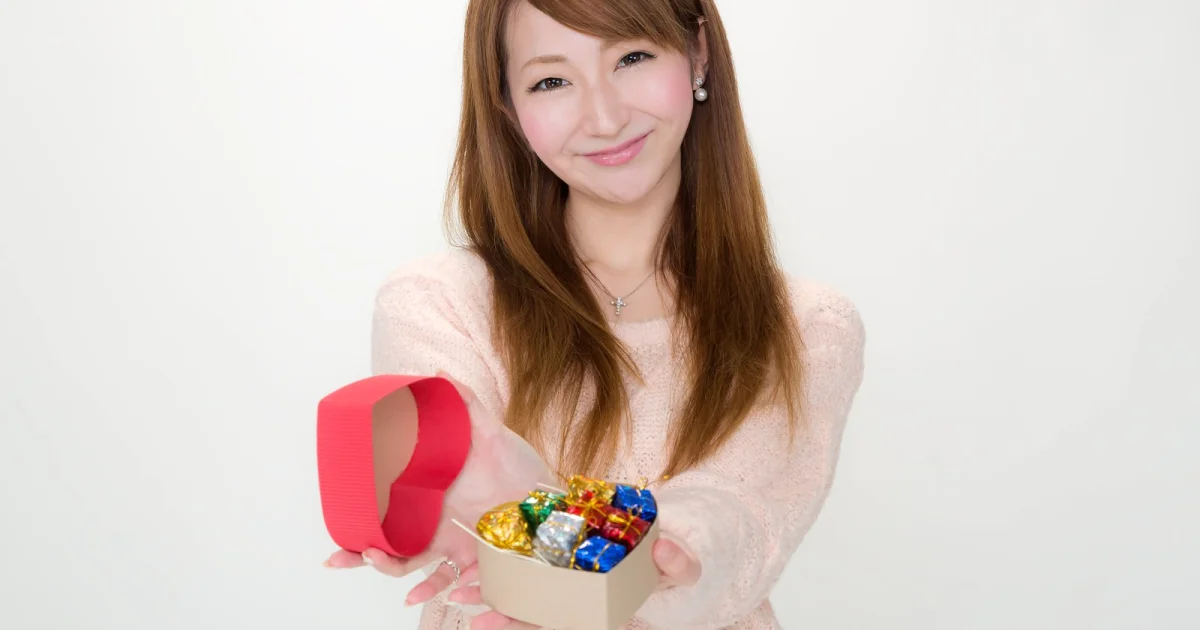 Why you probably won’t get home-made Valentine chocolate and love confession from a Japanese girl