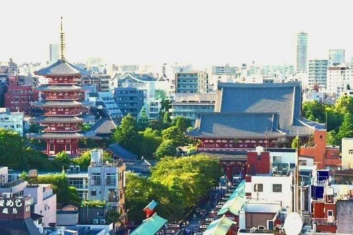 Anime and Manga in Tokyos traditional Asakusa area!