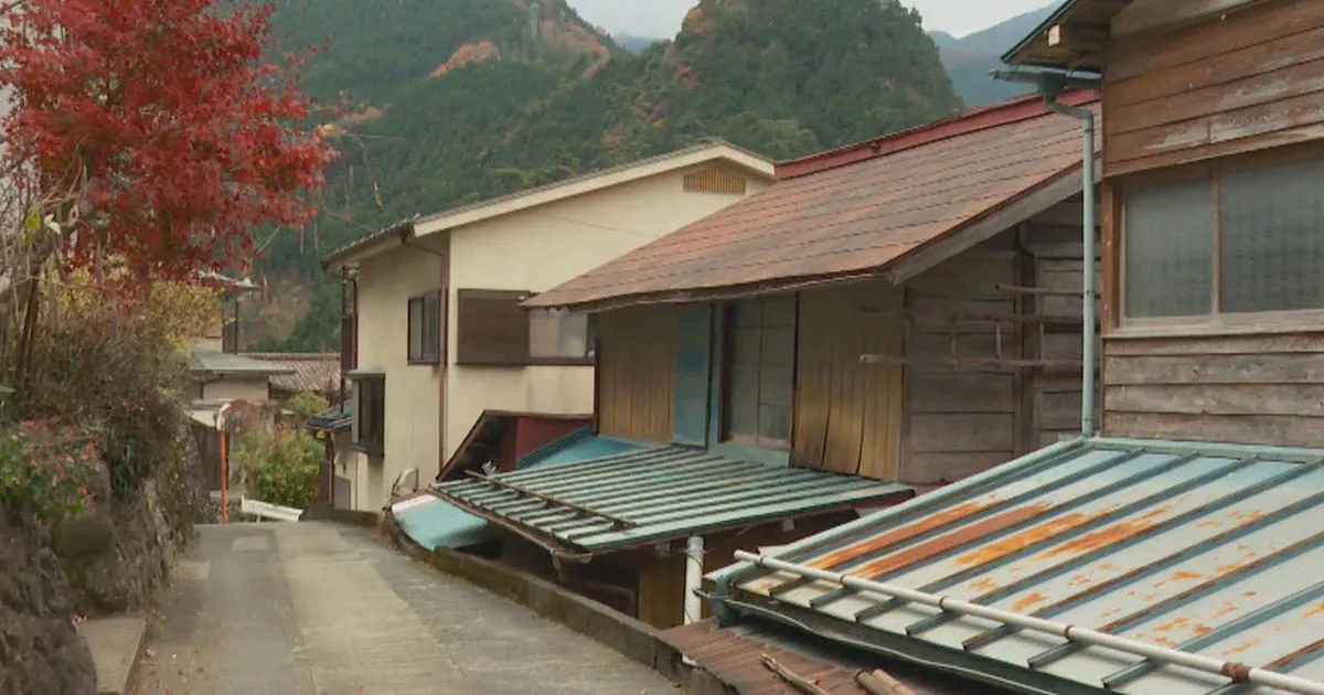 One shrinking Japanese town's plan: Give away houses for free
