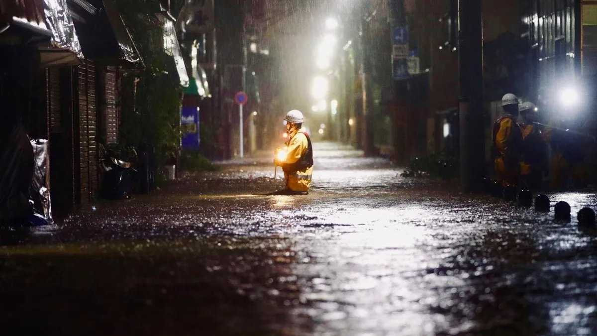 Quartz | “Unprecedented scale”: Super Typhoon Hagibis hits Japan, millions evacuated