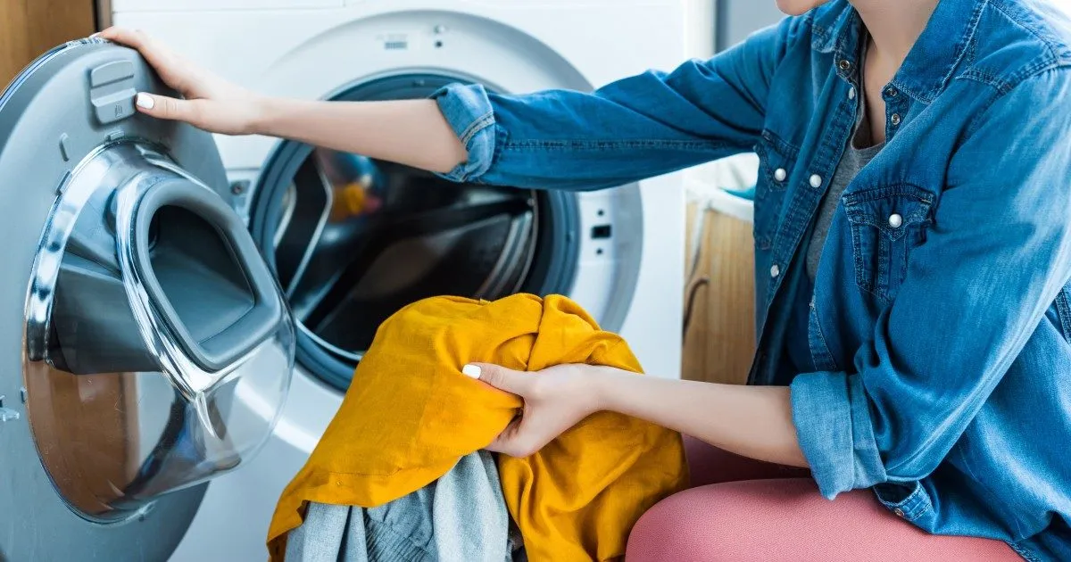 Sound waves used to separate microplastics from laundry wastewater