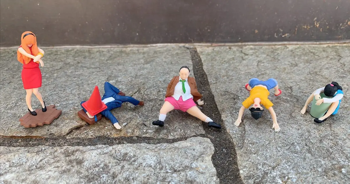 Japanese public intoxication on parade in new line of capsule toys